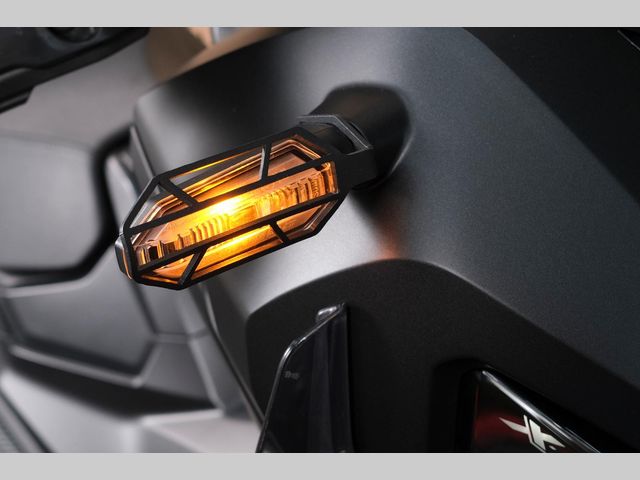 honda - x-adv
