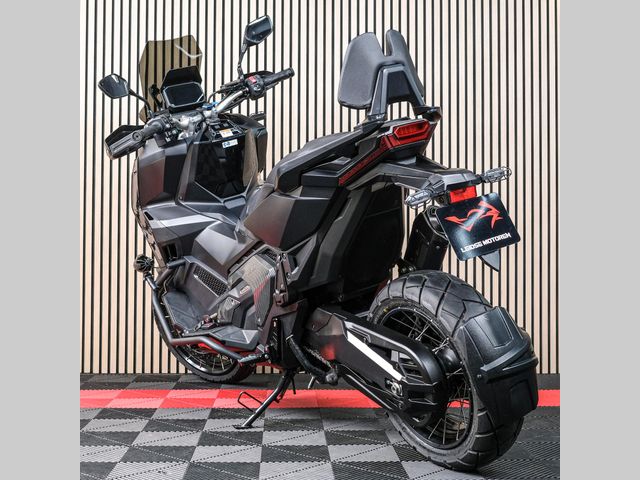 honda - x-adv