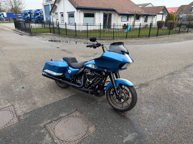 harley-davidson - road-glide-st