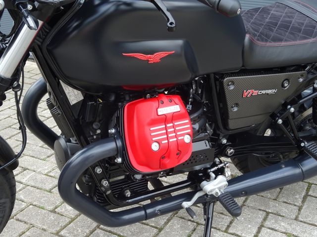 moto-guzzi - v-7-iii-carbon