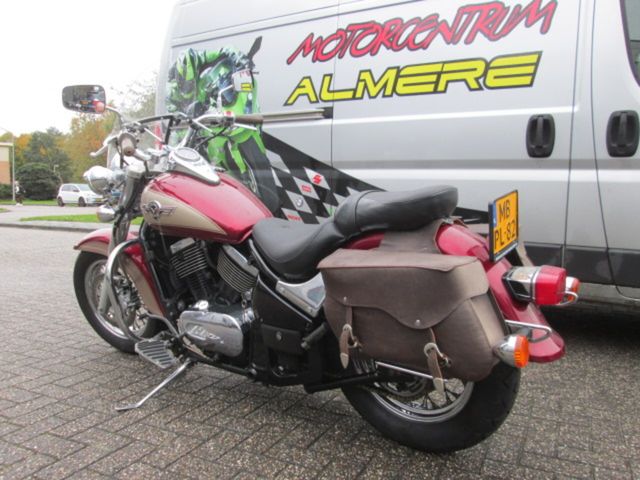 kawasaki - vn-800-classic