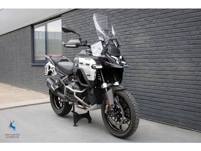 bmw - r-1300-gs-adventure-triple-black