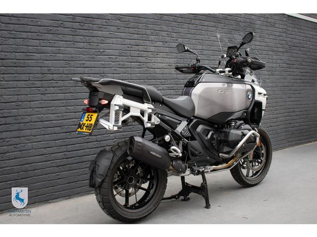 bmw - r-1300-gs-adventure-triple-black
