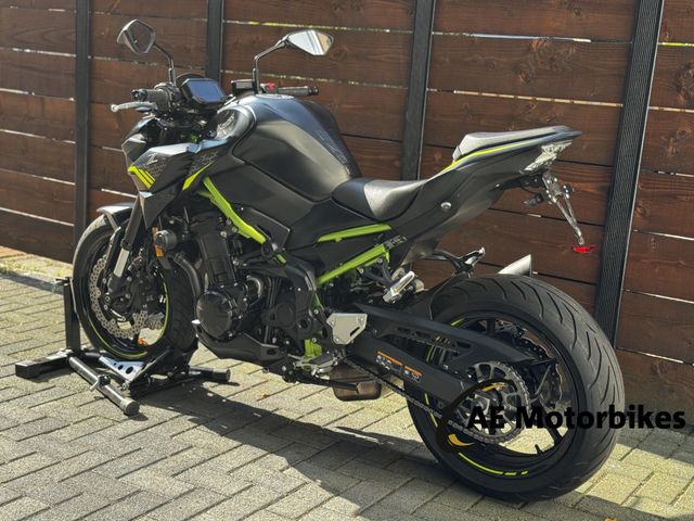 kawasaki - z900