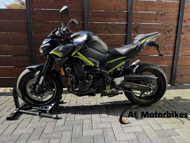 kawasaki - z900