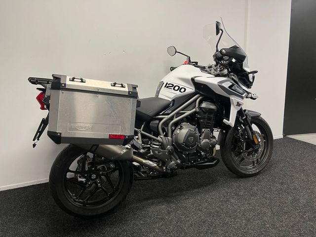 triumph - tiger-1200-xrt
