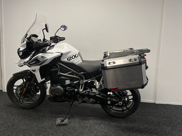 triumph - tiger-1200-xrt