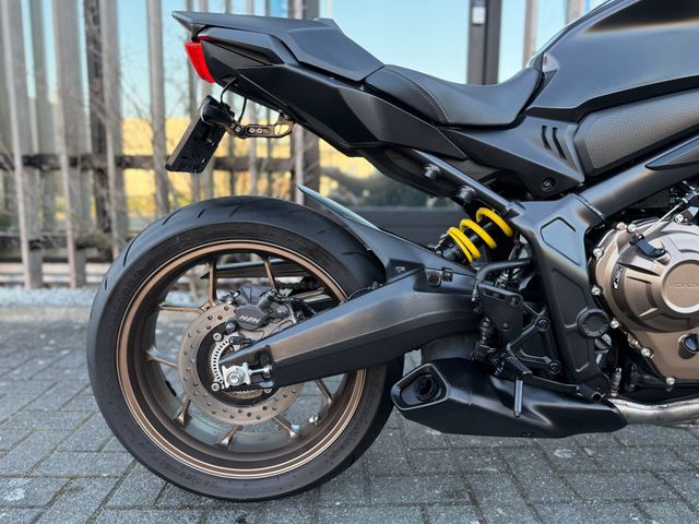 honda - cb-650-r