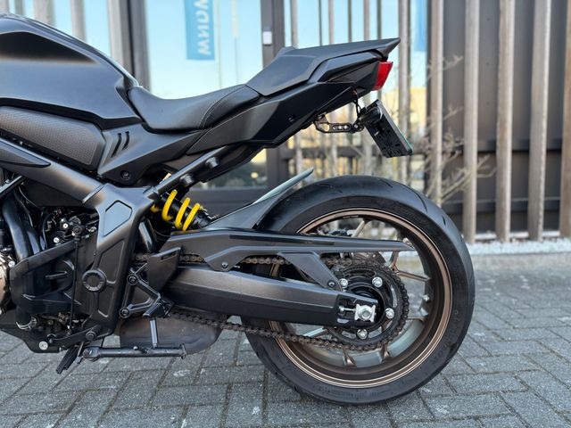 honda - cb-650-r