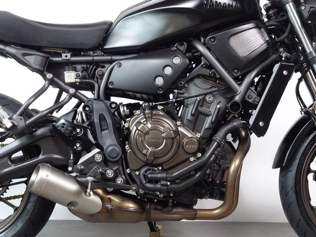 yamaha - xsr-700-abs