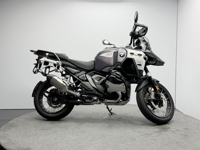 bmw - r-1300-gs-adventure
