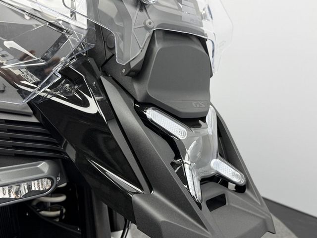 bmw - r-1300-gs-adventure