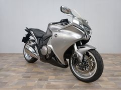 HONDA VFR 1200 F
