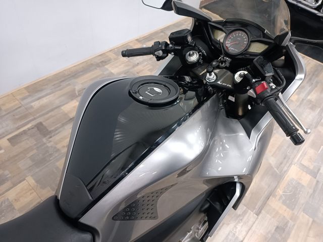 honda - vfr-1200-f