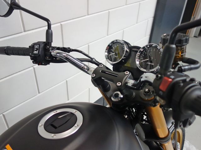 kawasaki - z900rs-se