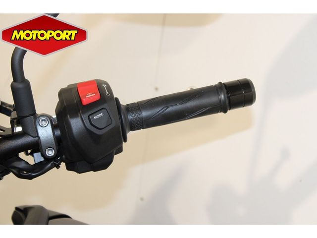 yamaha - mt-09-y-amt