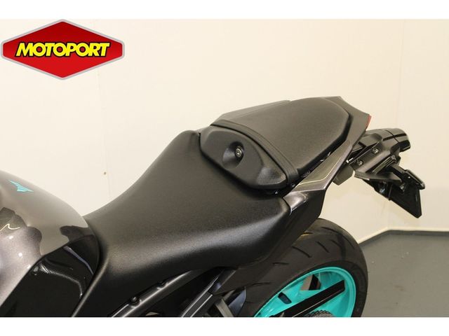 yamaha - mt-09-y-amt