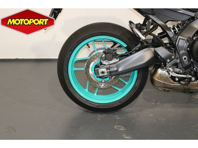 yamaha - mt-09-y-amt