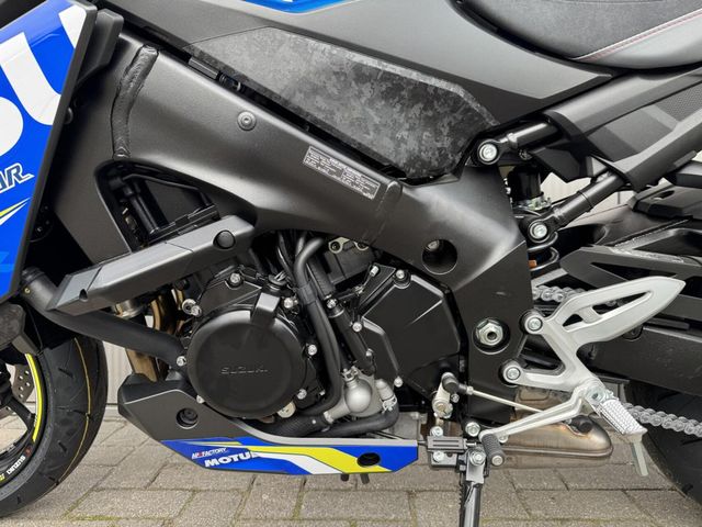 suzuki - gsx-s-950