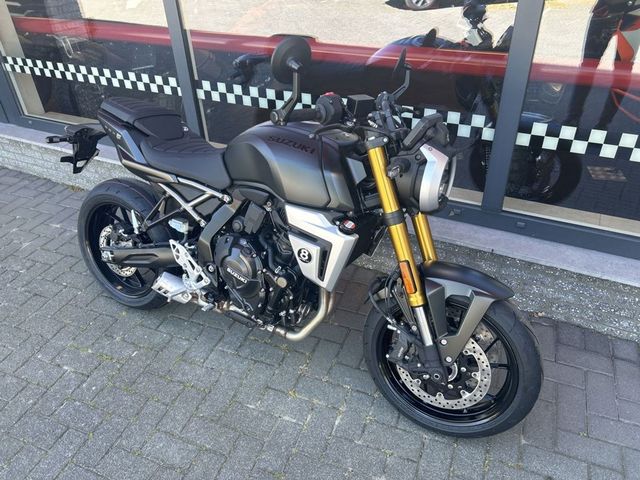 suzuki - gsx-8t