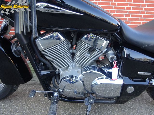 honda - vt-750-c-shadow-c-abs