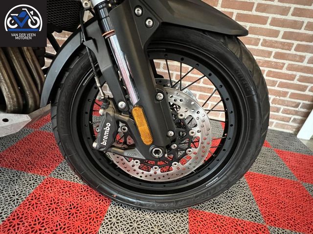 triumph - tiger-explorer-xca