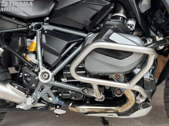 bmw - r-1250-gs-triple-black