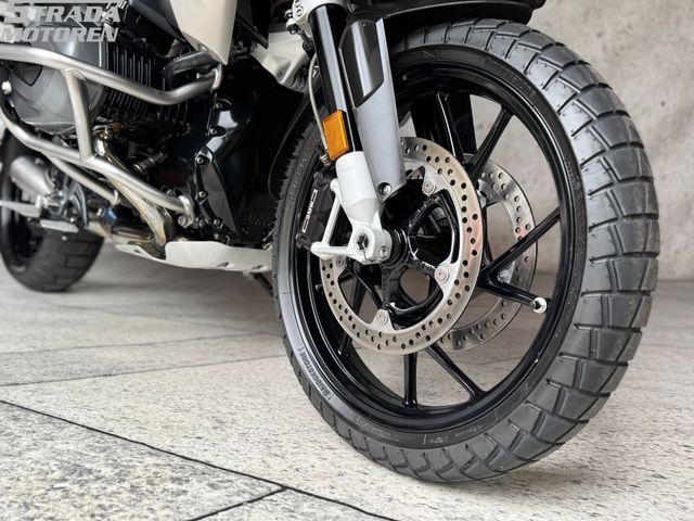 bmw - r-1250-gs-triple-black