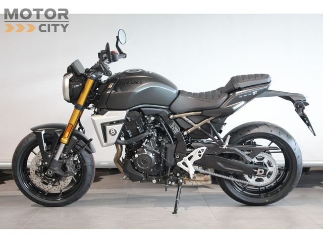 suzuki - gsx-8t