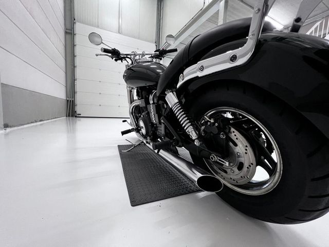 triumph - speedmaster