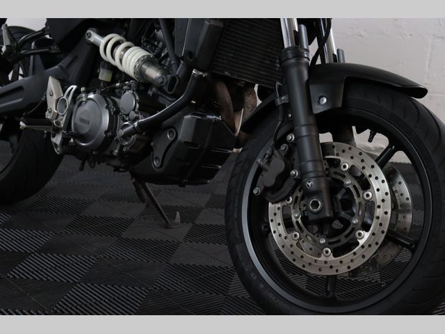yamaha - mt-03