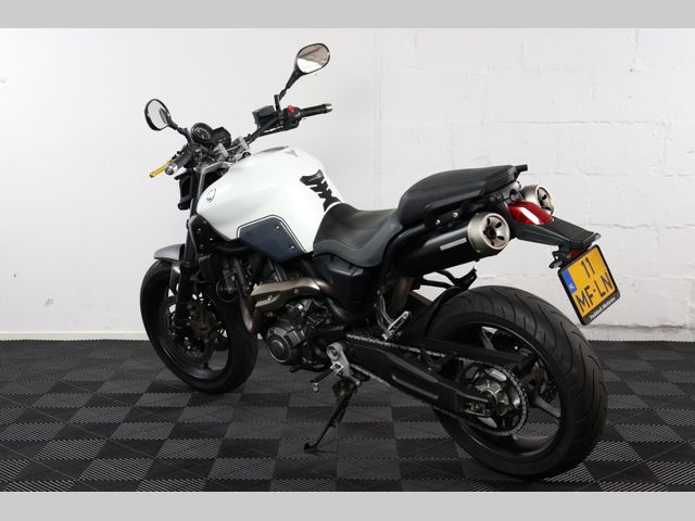 yamaha - mt-03