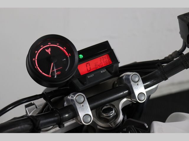 yamaha - mt-03
