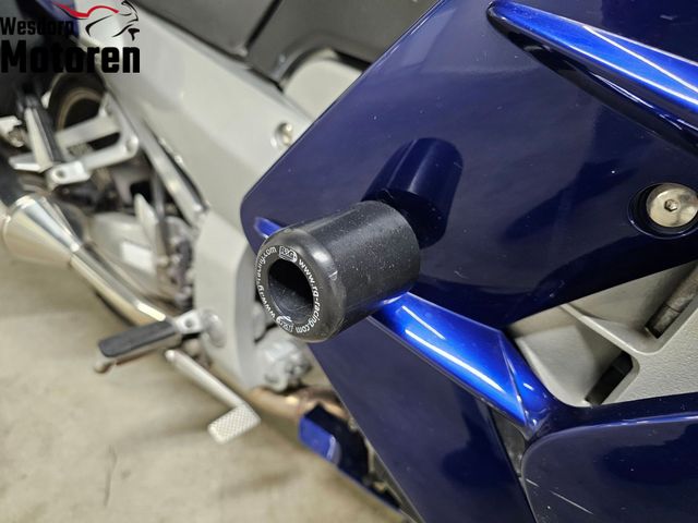 yamaha - fjr-1300