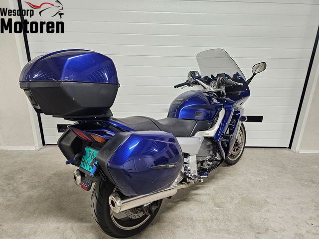 yamaha - fjr-1300