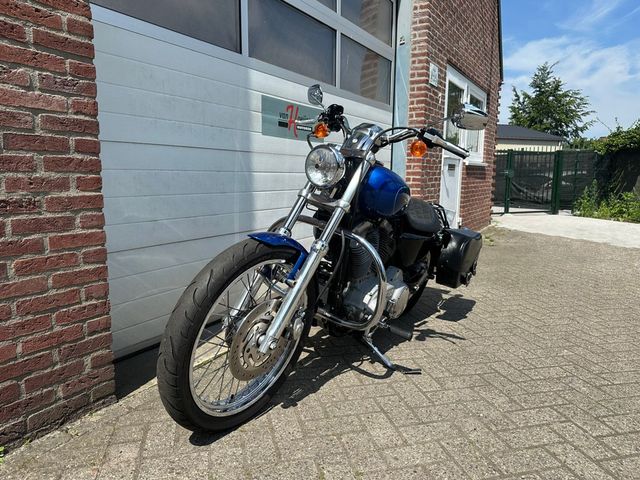harley-davidson - sportster-custom-xl-883-c