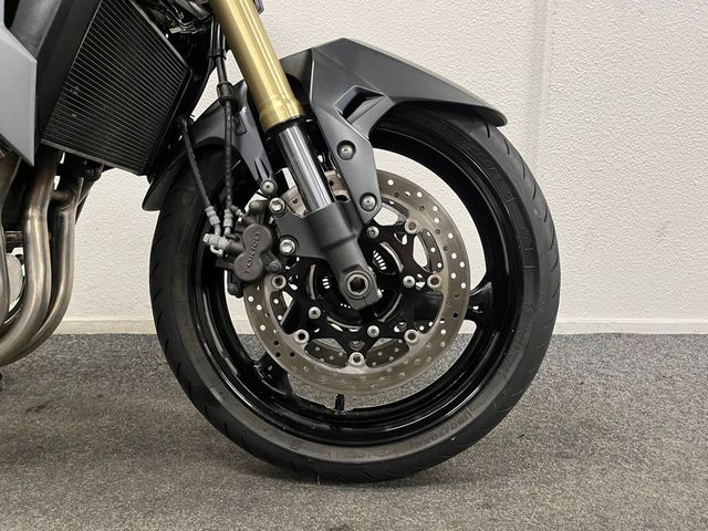 suzuki - gsr-750