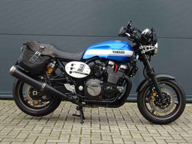 yamaha - xjr-1300