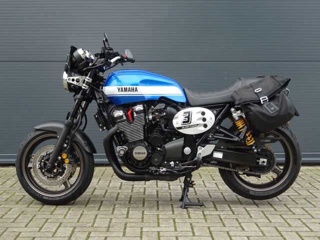 yamaha - xjr-1300