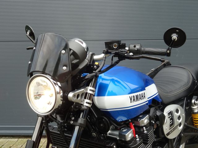 yamaha - xjr-1300