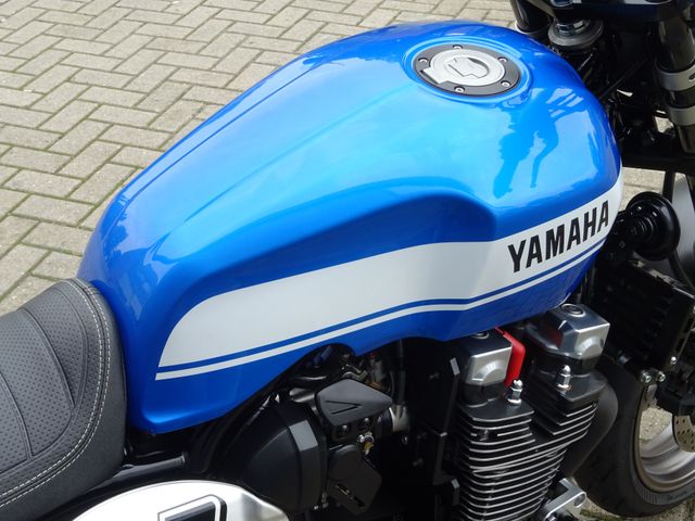 yamaha - xjr-1300