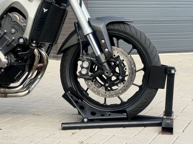 yamaha - mt-09