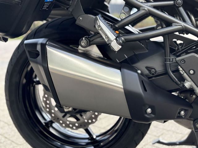 kawasaki - versys-1000-se-grand-tourer