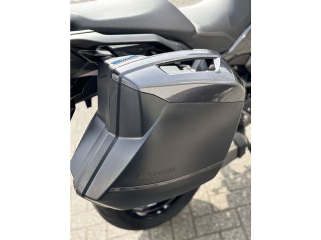 kawasaki - versys-1000-se-grand-tourer