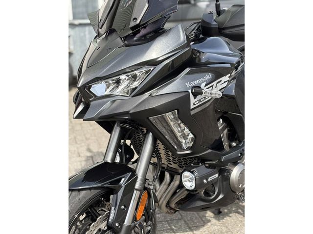kawasaki - versys-1000-se-grand-tourer