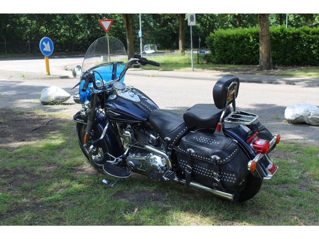 harley-davidson - heritage-softail
