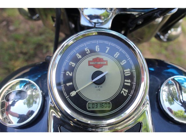 harley-davidson - heritage-softail