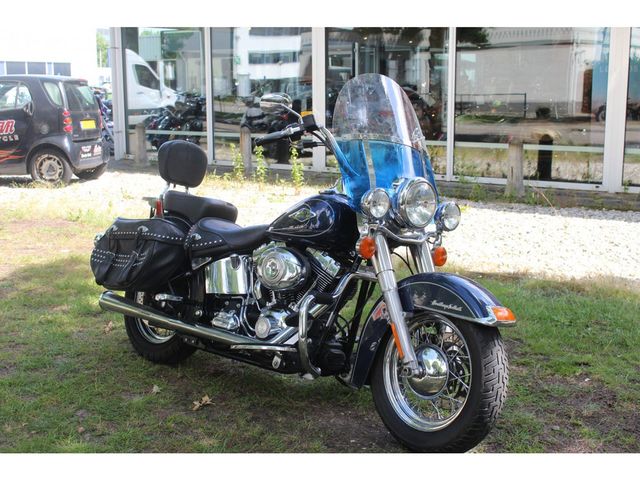 harley-davidson - heritage-softail