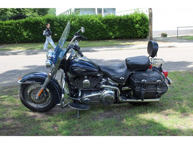 harley-davidson - heritage-softail