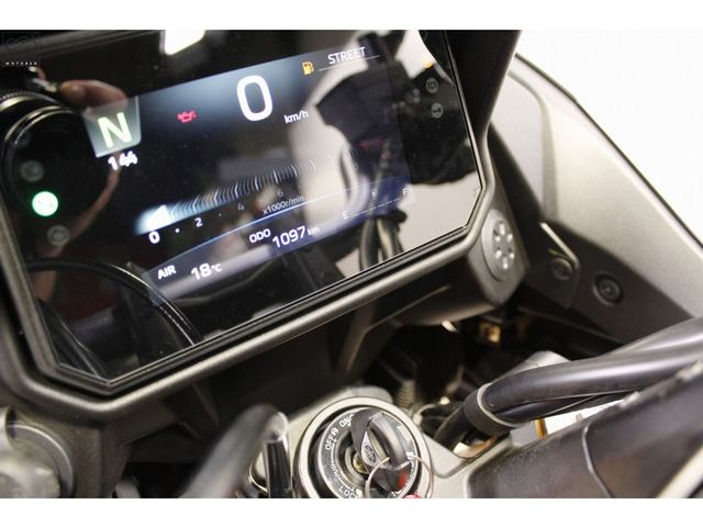 yamaha - tracer-7-gt